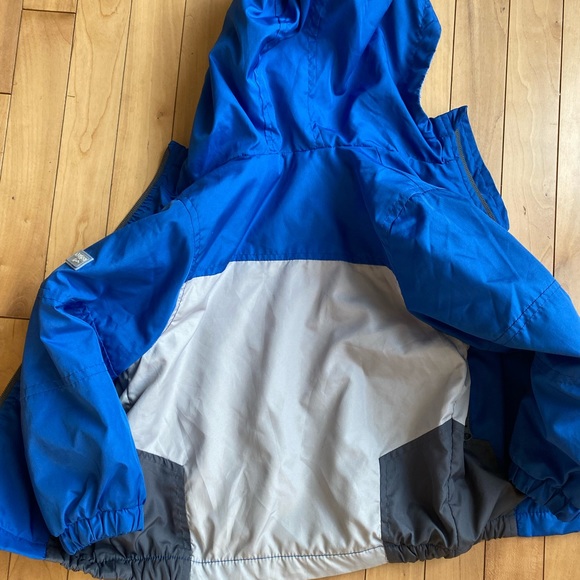Oshkosh B’gosh fleece lined rain jacket 4T - Picture 12 of 13